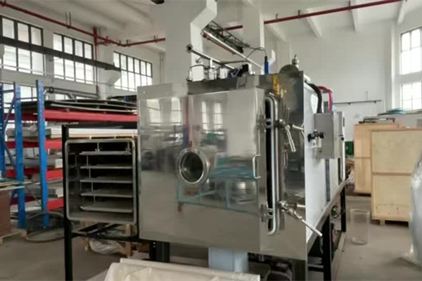 原料液生产型冻干机设备外观现场全景展示