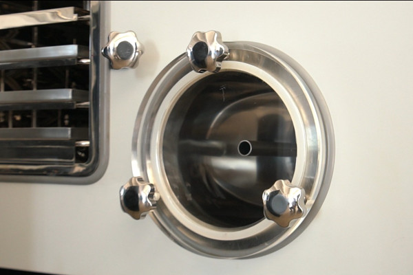 天游TY8检测中心真空冷冻干燥设备实拍图2